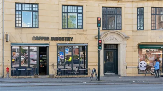 Lagerlokaler til salg i Frederiksberg - billede 1